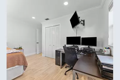 9329 SW 2nd Street, Boca Raton, FL 33428 - Photo 9