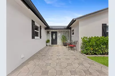 9329 SW 2nd Street, Boca Raton, FL 33428 - Photo 11