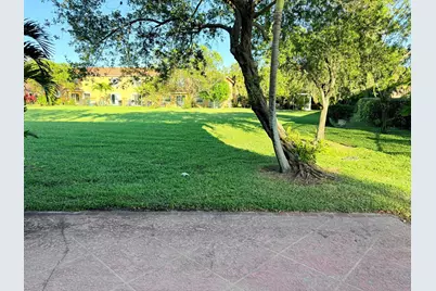 6874 Willow Creek Run, Lake Worth, FL 33463 - Photo 3