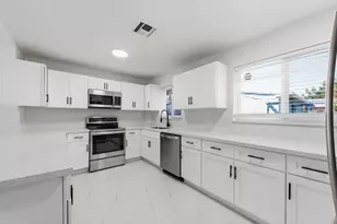 1115 S Seacrest Blvd, Boynton Beach, FL 33435 - Photo 11