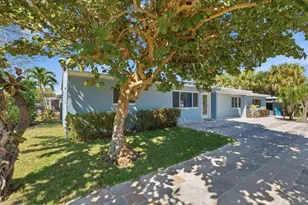 1115 S Seacrest Blvd, Boynton Beach, FL 33435 - Photo 1