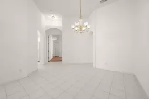 805 SW Marsh Harbor Bay, Port Saint Lucie, FL 34986 - Photo 5