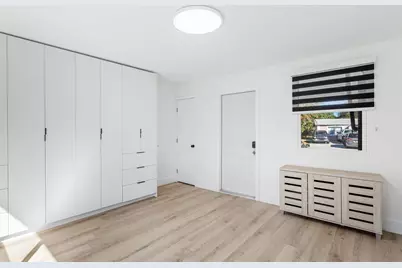 950 NE 23rd Place, Pompano Beach, FL 33064 - Photo 17