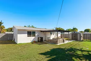 950 NE 23rd Pl, Pompano Beach, FL 33064 - Photo 35