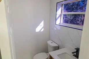 430 E Ilex Dr, Lake Park, FL 33403 - Photo 17