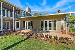 2315 S Indian River Dr, Fort Pierce, FL 34950 - Photo 9