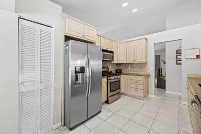 6861 SW 17th Street, Plantation, FL 33317 - Photo 11