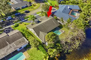 6861 SW 17th St, Plantation, FL 33317 - Photo 43