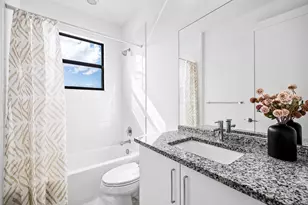 8325 Royal County Down Rd, Boca Raton, FL 33434 - Photo 29