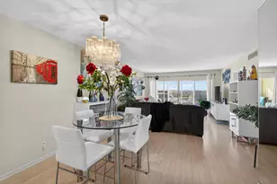 21 Yacht Club Dr, North Palm Beach, FL 33408 - Photo 9