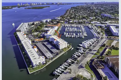 21 Yacht Club Drive #505, North Palm Beach, FL 33408 - Photo 15