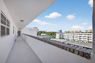 21 Yacht Club Dr, North Palm Beach, FL 33408 - Photo 5