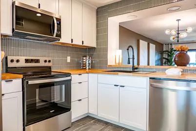 162 SE Saint Lucie Boulevard #B403, Stuart, FL 34996 - Photo 7