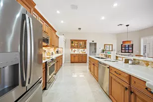 220 Woodsmuir Ct, Palm Beach Gardens, FL 33418 - Photo 3