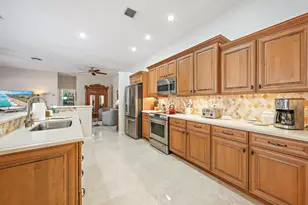 220 Woodsmuir Ct, Palm Beach Gardens, FL 33418 - Photo 5