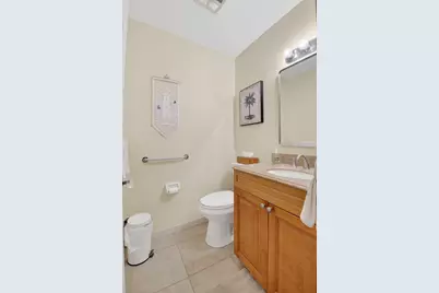 220 High Point Court E #B, Delray Beach, FL 33445 - Photo 15