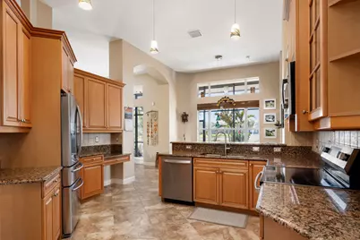 4220 Abington Woods Circle, Vero Beach, FL 32967 - Photo 11