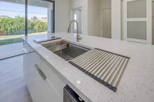 4855 Elmhurst Rd, West Palm Beach, FL 33417 - Photo 21