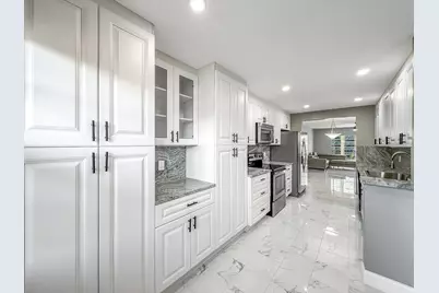 1802 Eleuthera Point #E3, Pompano Beach, FL 33063 - Photo 5