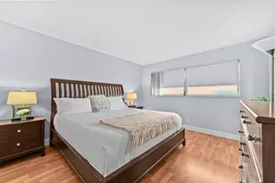 200 NE 12th Ave, Hallandale Beach, FL 33009 - Photo 17