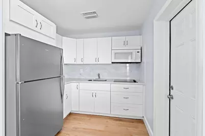 3800 N 10th Avenue N, Palm Springs, FL 33461 - Photo 3