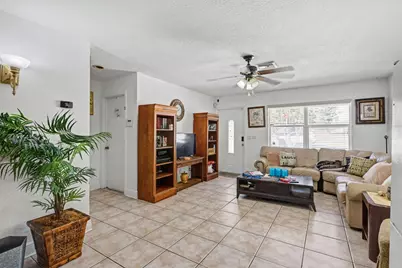 1400 Cardinal Lane, Lantana, FL 33462 - Photo 7