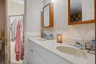 1400 Cardinal Ln, Lantana, FL 33462 - Photo 15