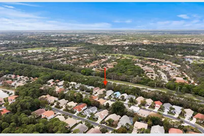 447 Woodview Circle, Palm Beach Gardens, FL 33418 - Photo 27