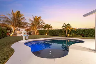 247 SW Riverway Blvd, Palm City, FL 34990 - Photo 9