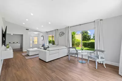 19977 Villa Medici Place, Boca Raton, FL 33434 - Photo 3