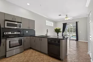 120 Prestige Dr, Royal Palm Beach, FL 33411 - Photo 15