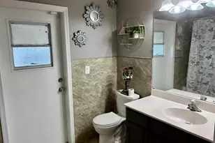 981 SW McComkle Ave, Port Saint Lucie, FL 34953 - Photo 15