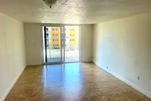 7000 NW 186th St, Hialeah, FL 33015 - Photo 15