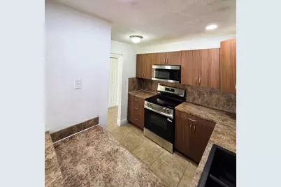 7000 NW 186th Street #4-316, Hialeah, FL 33015 - Photo 9