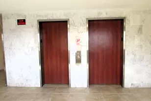 7000 NW 186th St, Hialeah, FL 33015 - Photo 27