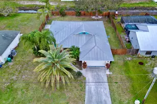 743 SW McCoy Ave, Port Saint Lucie, FL 34953 - Photo 3