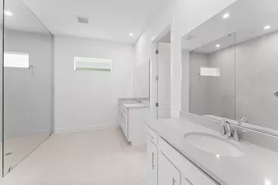 10625 SW Larocca Way, Port Saint Lucie, FL 34987 - Photo 17