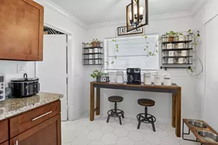 5710 NW 70th Terrace, Tamarac, FL 33321 - Photo 3