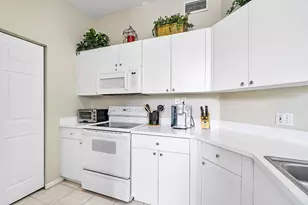 11740 St Andrews Place, Wellington, FL 33414 - Photo 9