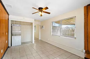 3802 Melaleuca Ln, Lake Worth, FL 33461 - Photo 5