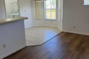 137 SW Meade Cir, Port Saint Lucie, FL 34953 - Photo 7