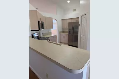 137 SW Meade Circle, Port Saint Lucie, FL 34953 - Photo 3