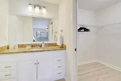 1107 Duncan Circle #102, Palm Beach Gardens, FL 33418 - Photo 15