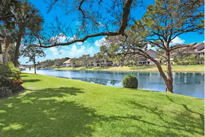 16671 Traders Crossing Crossing N #121, Jupiter, FL 33477 - Photo 3