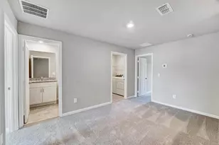 5748 SE Edgewater Cir, Stuart, FL 34997 - Photo 11