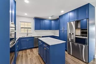 3790 Dogwood Ave, Palm Beach Gardens, FL 33410 - Photo 11