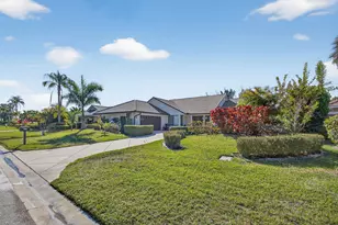 168 Thornton Dr, Palm Beach Gardens, FL 33418 - Photo 5