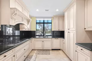 200 E Palmetto Park Rd, Boca Raton, FL 33432 - Photo 21