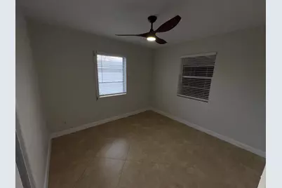 116 SE 3rd Avenue, Boynton Beach, FL 33435 - Photo 23