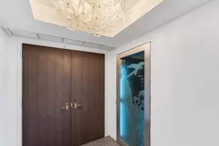 20281 E Country Club Dr E, Aventura, FL 33180 - Photo 13